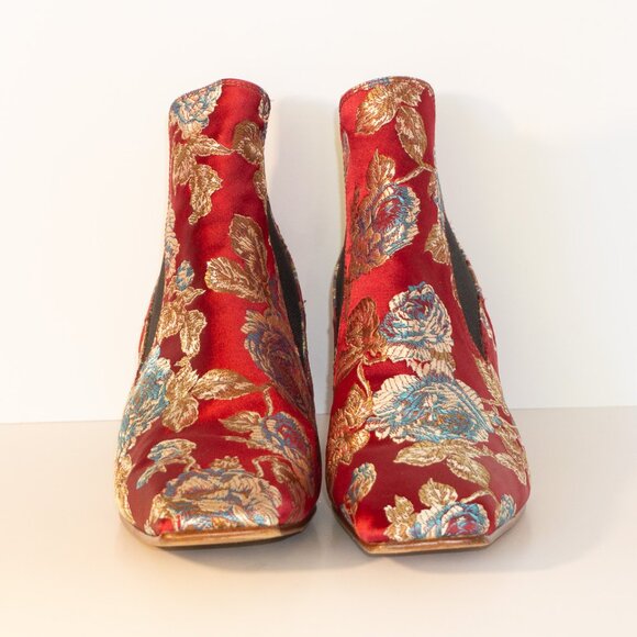 JOHN FLUEVOG Jacquard Rouge Floral w/box - Picture 2 of 4